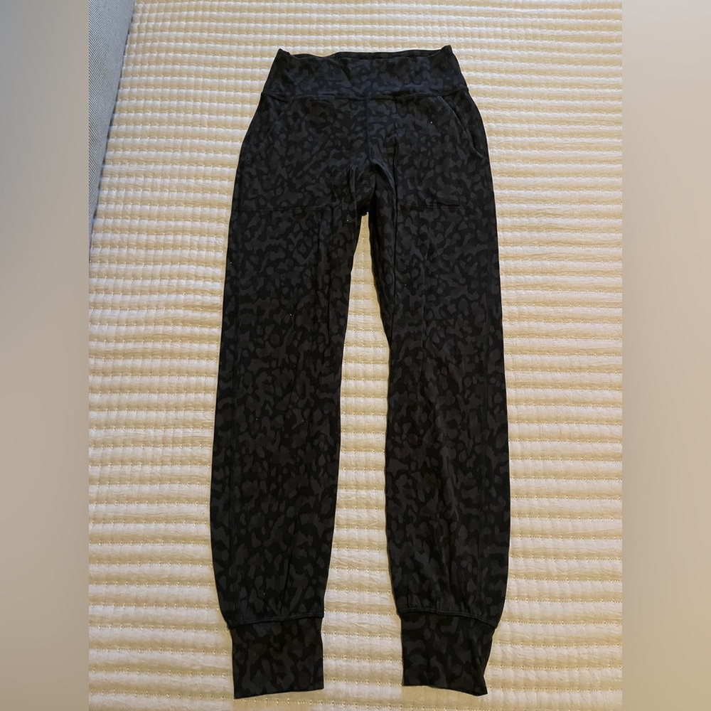 Lululemon Align Joggers
